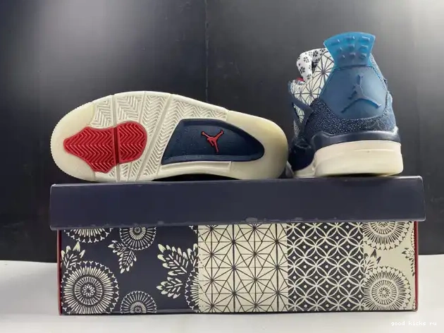Jordan Sashiko Retro CW0898-400 SE 4 Air 0608